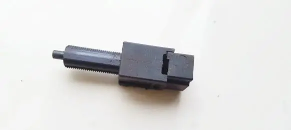 Nissan Primera Brake pedal sensor switch