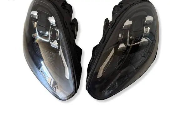 Porsche Cayenne (92A) Headlights/headlamps set 7P5941035K 7P5941036K