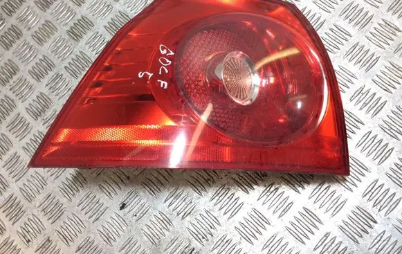 Volkswagen Golf V Rear/tail lights 1K6945095E