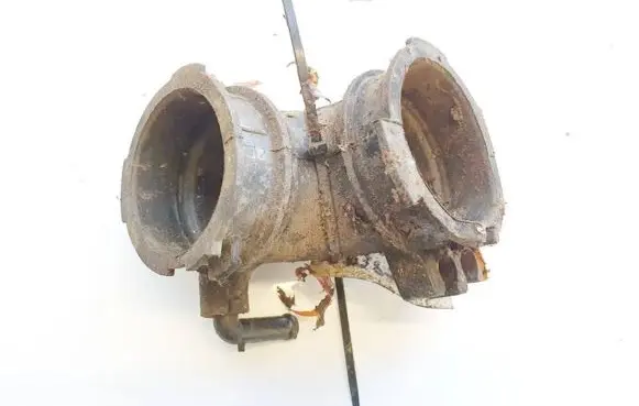 Air intake hose/pipe