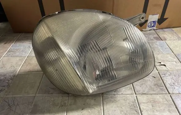 Hyundai Atos Prime Headlight/headlamp 9210202