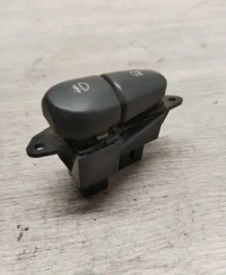 Windscreen/window heater switch
