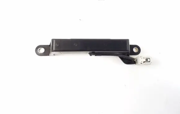 Lexus IS 220D-250-350 Aerial antenna amplifier 8999741010