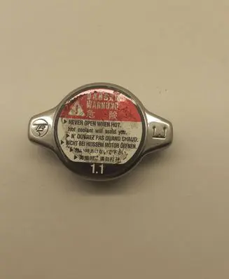 Honda FR-V Coolant expansion tank/reservoir cap DAN1G1R