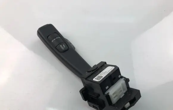 Volvo V40 Indicator stalk 31394001
