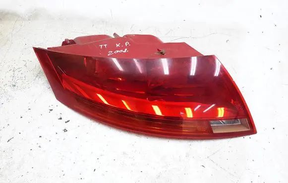 Audi TT TTS Mk2 Rear/tail lights 8J0945095B
