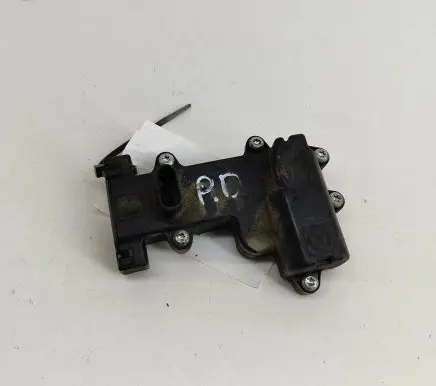 Tesla Model X Door control unit/module 104535400B
