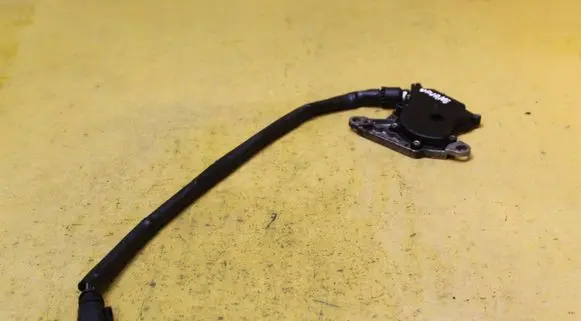 Volkswagen PASSAT B4 Transfer box differential control unit 