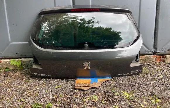 Peugeot 3008 I Tailgate/trunk/boot lid 