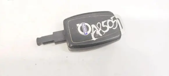 Volvo S40 Ignition key/card 