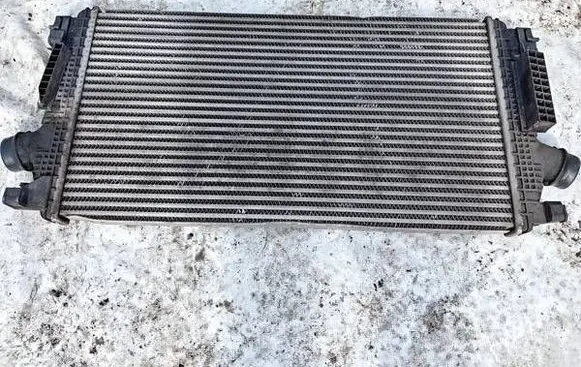 Opel Astra J Intercooler radiator