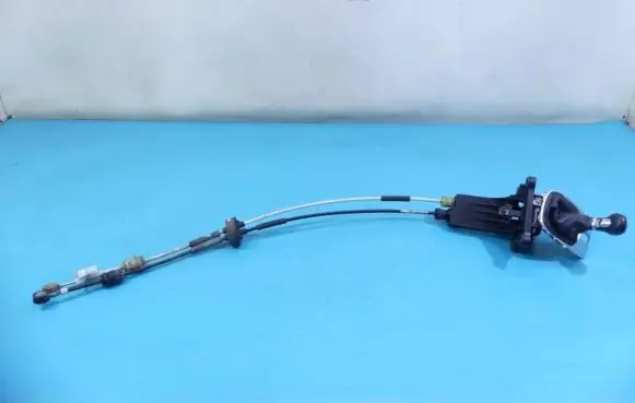 Opel Meriva B Gear shift cable linkage 8126300101 IMPRK1215372
