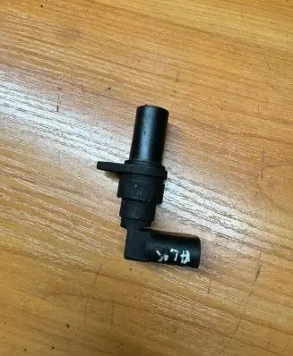 BMW 5 E39 Crankshaft position sensor 2247926 1362