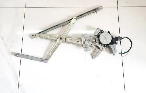 Mitsubishi Lancer X Sliding door window regulator with motor 