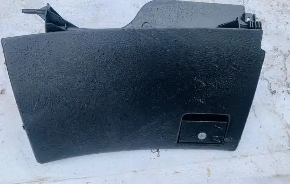 Audi 80 90 B3 Glove box 893857035d