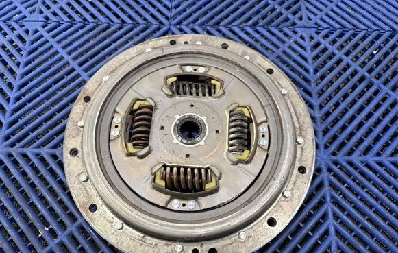Clutch pressure plate