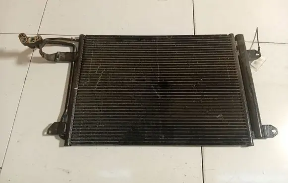 Skoda Octavia Mk2 (1Z) A/C cooling radiator (condenser)