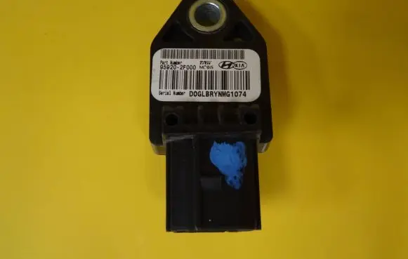KIA Carnival Airbag deployment crash/impact sensor 959202F000