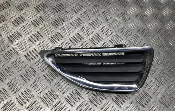 Renault Megane I Front grill 7700428964