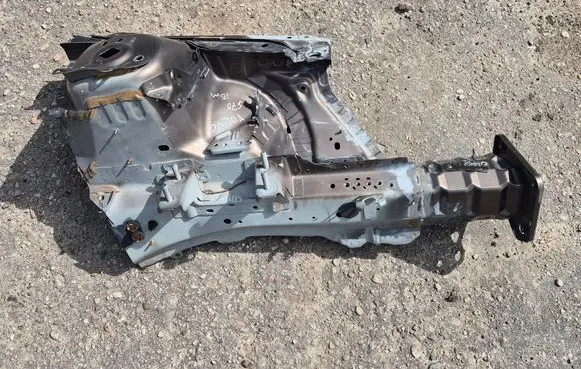 Volvo V70 Front side member 