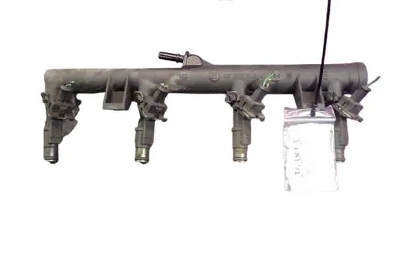 Citroen Xsara Picasso Fuel main line pipe 9628084680