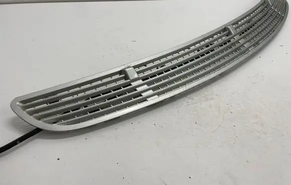 Mercedes-Benz R W251 Bonnet/hood grill 