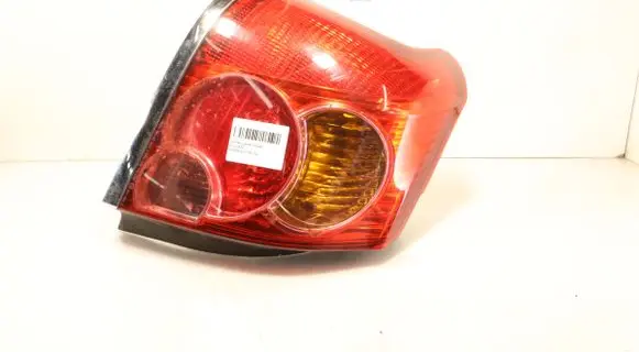 Toyota Avensis T250 Rear/tail lights 05-48