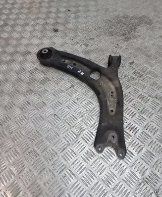 Volkswagen PASSAT B8 Front lower control arm/wishbone