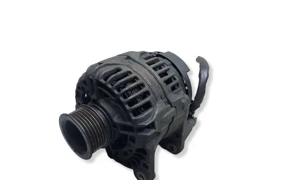 Volkswagen Golf IV Generator/alternator 028903028DKASACJ 028903028D 0124325003