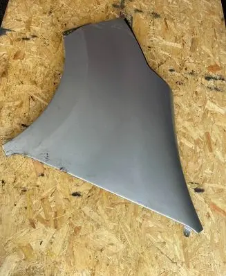 Opel Movano B Fender 631010018R