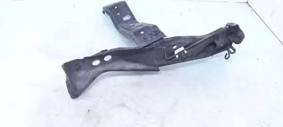 Audi A6 S6 C4 4A Radiator mount bracket