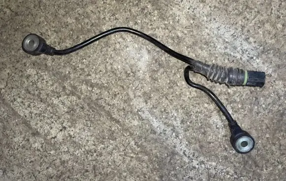 BMW 5 E39 Detonation knock sensor 1703592 1703276