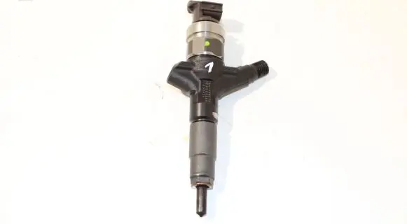 Subaru Outback Fuel injector 16613AA030