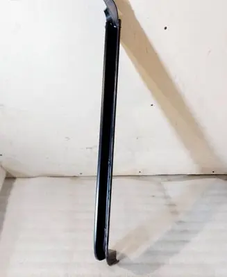 Chrysler Pacifica Door glass rail 5VG77TRMA