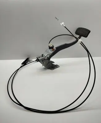 Mitsubishi Pajero Brake pedal 