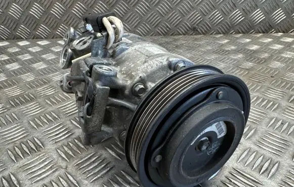 Mercedes-Benz A W176 Air conditioning (A/C) compressor (pump) 4472501670 6SAS14C 01U04358