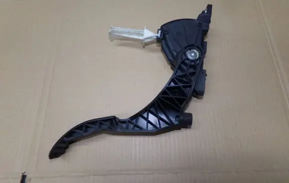 Audi A3 S3 8L Accelerator throttle pedal 1J1721503H