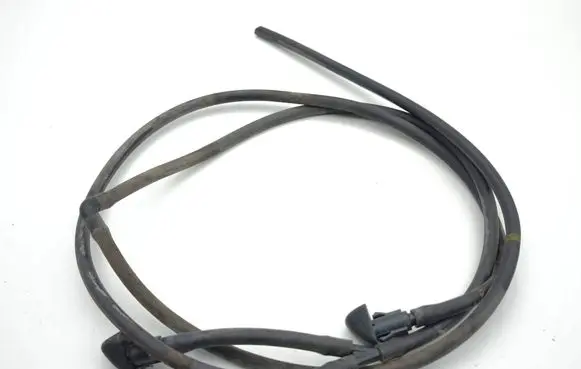 Honda Accord Windshield washer spray nozzle 