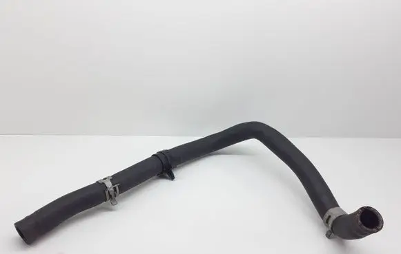 Toyota Yaris Engine coolant pipe/hose