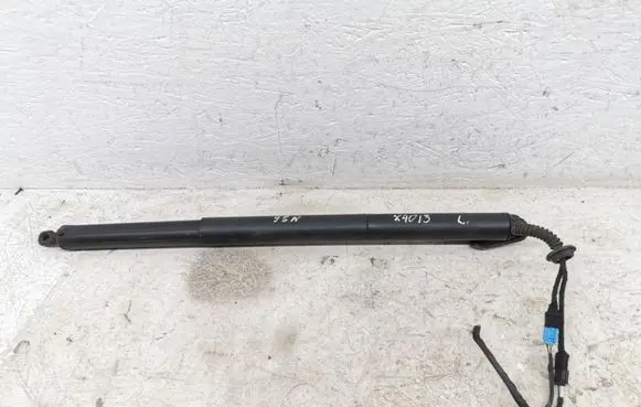 BMW 2 F46 Tailgate/trunk/boot tension spring 7432771