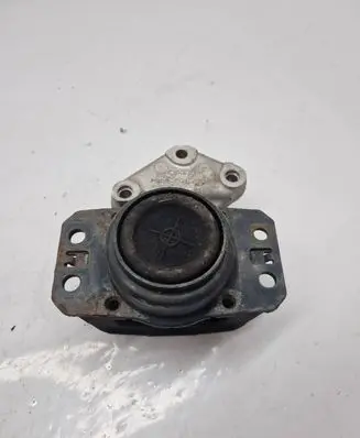 Citroen C4 Grand Picasso Engine mount bracket 9636583980 796820267804