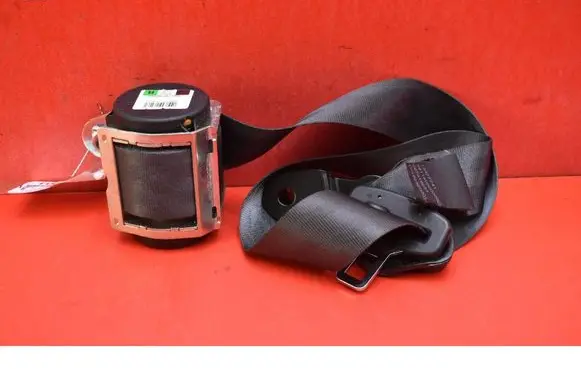 Opel Corsa E Front seatbelt 13427741