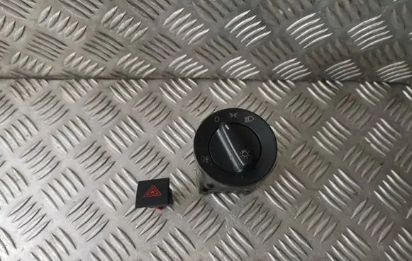 Skoda Roomster (5J) Light switch 5J0953235E