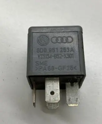 Audi A4 S4 B7 8E 8H Other relay 8D0951253A 373