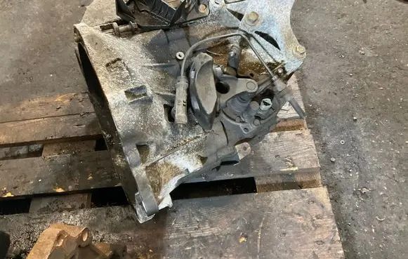 Volvo S40 Manual 6 speed gearbox