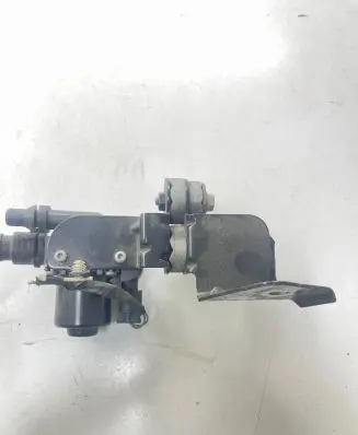 Coolant heater control valve