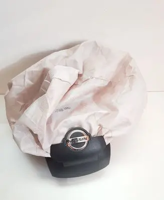 Nissan Navara D23 Steering wheel airbag 0589P1000410
