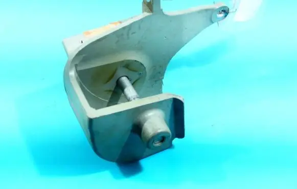 Tesla Model S Engine mounting bracket 1034558 IMPRK1149384