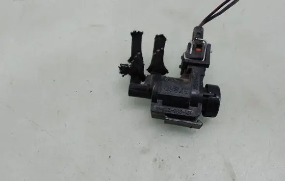 Volkswagen New Beetle Turbo solenoid valve 191906283A