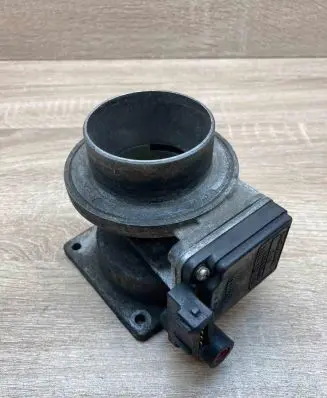 Audi A6 S6 C4 4A Mass air flow meter 054133471A AFH5012A